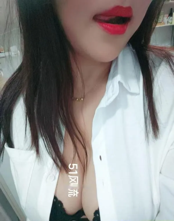 汉阳范米粒公寓楼凤