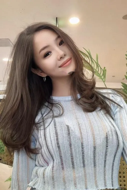 澳门韩妹崔卜卜