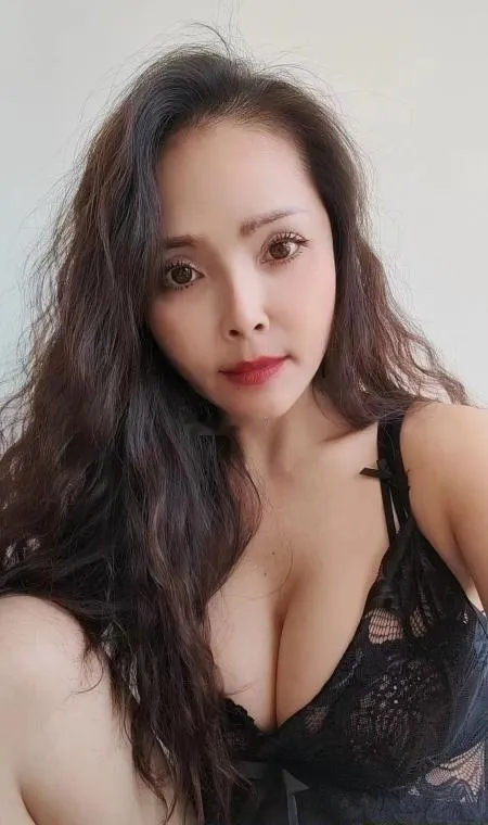 如东大胸妹子