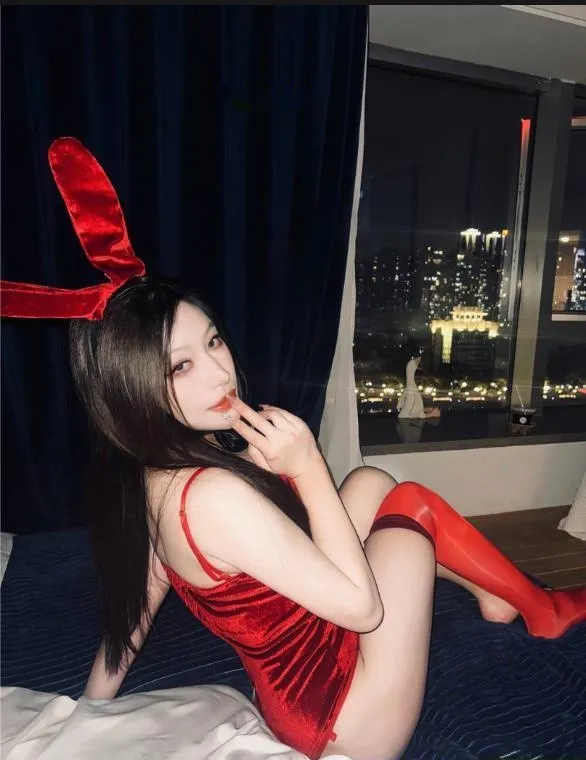 蜜桃臀赫拉