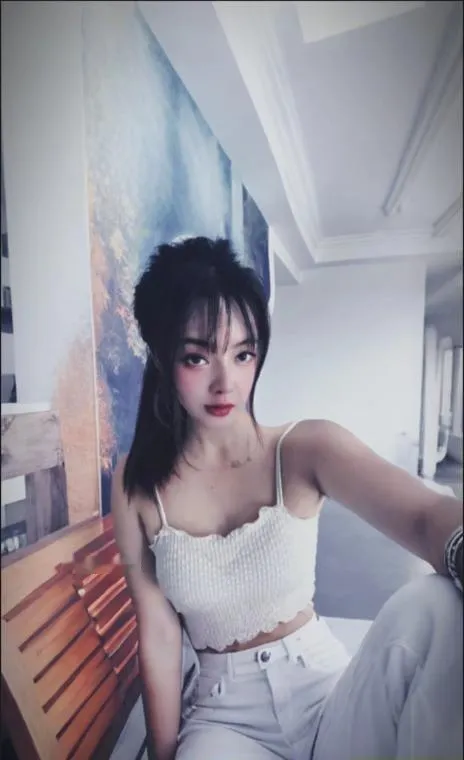滨江服务系小姐姐