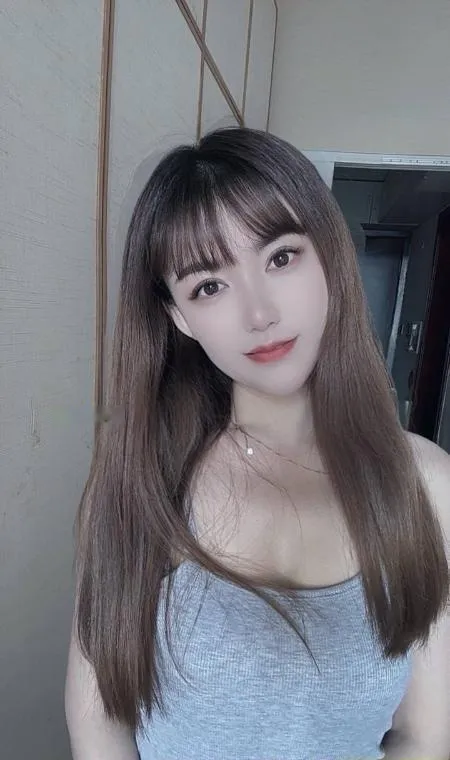 服务大奶琳琳