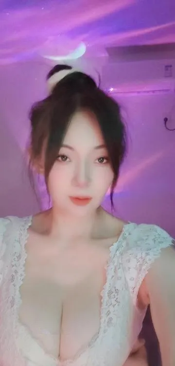 钟楼区大胸美女