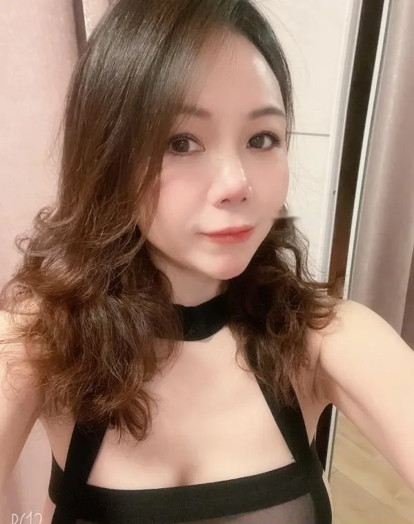 秦淮闷骚型小姐姐