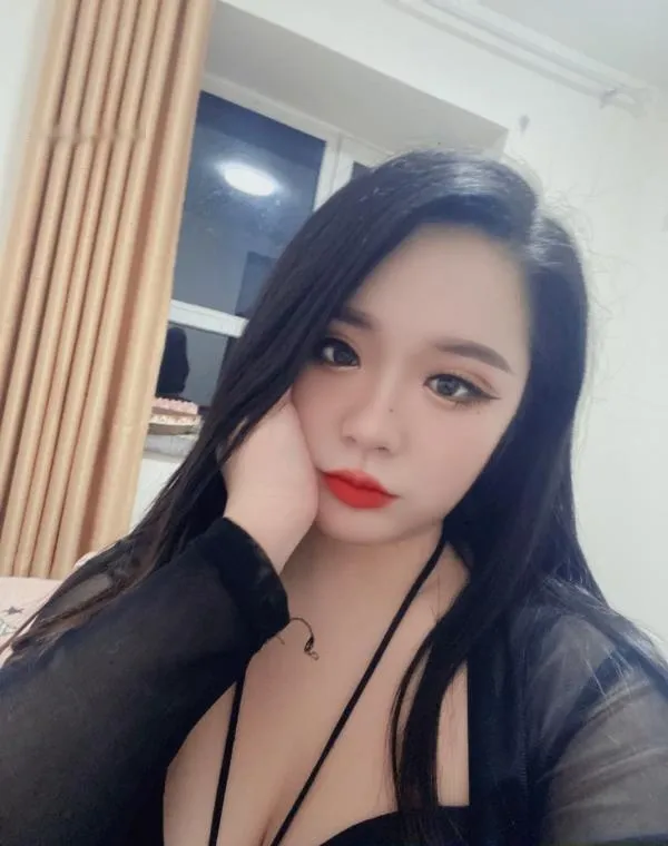 天河微胖小少妇梓瑶