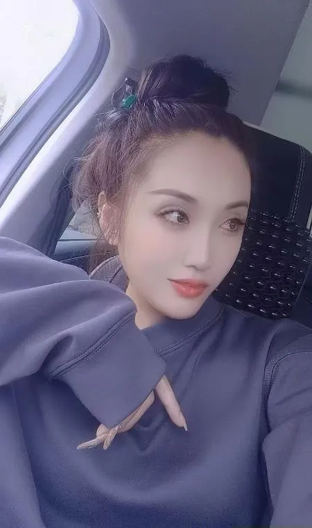 绝活喷水大奶少妇