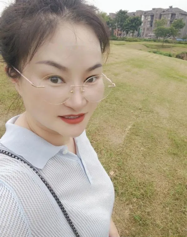 广益居家少妇