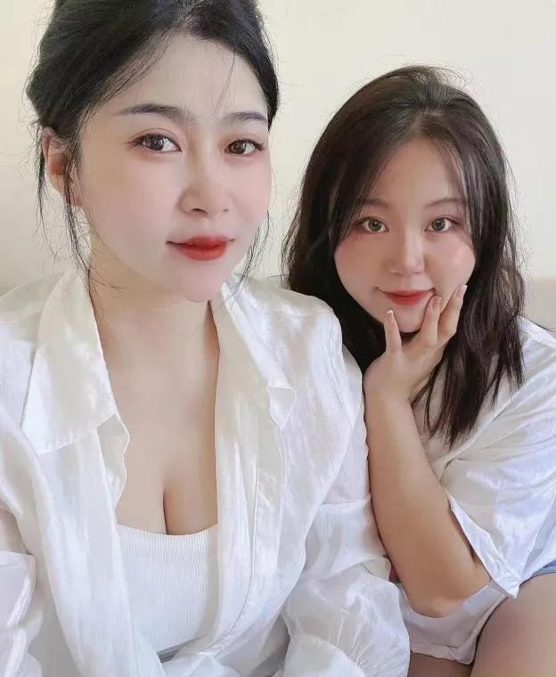 姐妹花上上