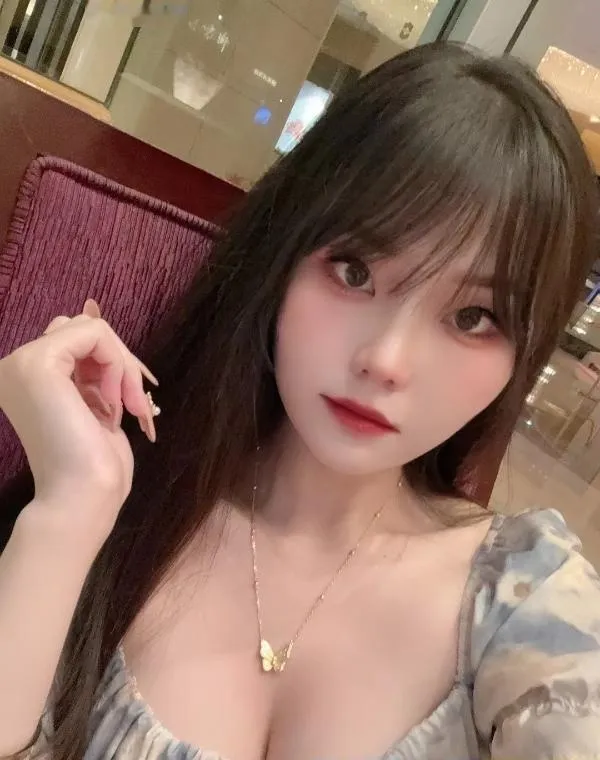 宁波鄞州小姐姐