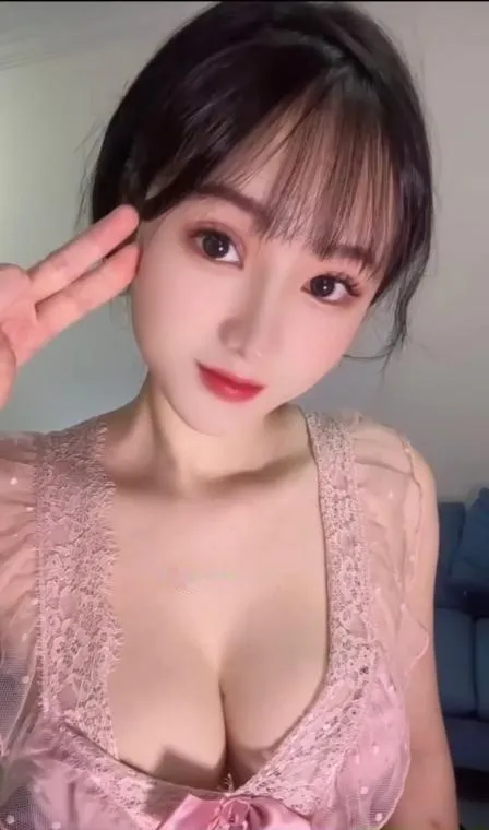 天河胸形柔美赵灵儿