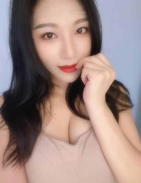 天心御姐风大长腿乐乐