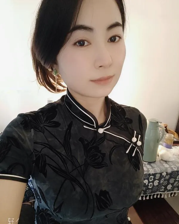 吴中巨乳少妇