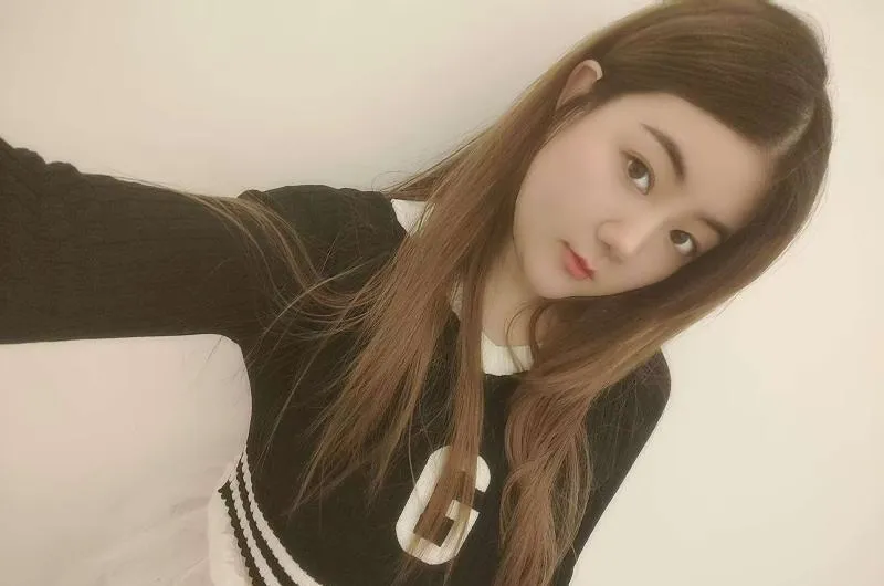 龙岗丰满诗诗