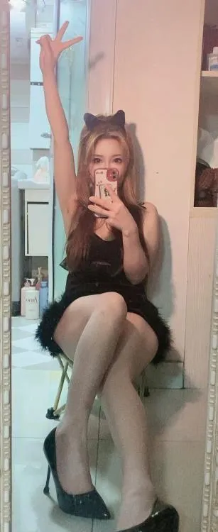 可爱小姐姐