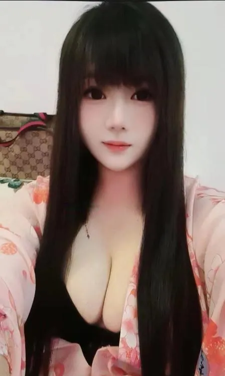 西青混血妞