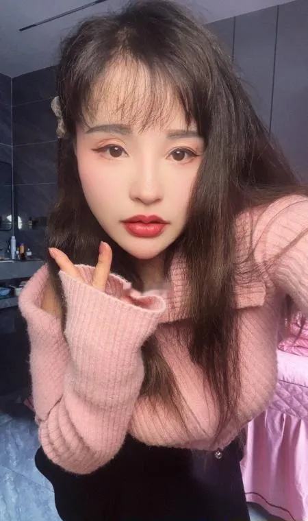 E奶少妇杨洋