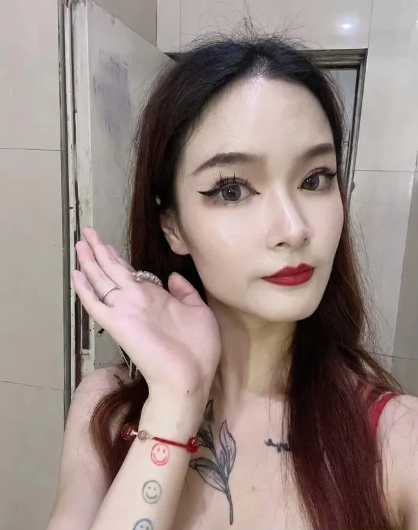 江宁万达花奶少妇