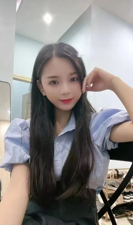 性感美腿可雯