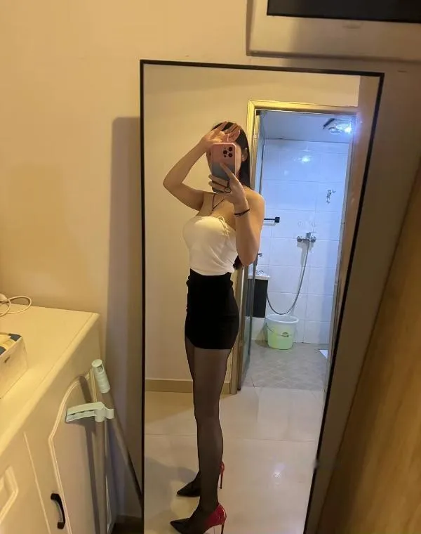 郫县快餐妹