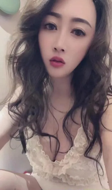 瑶海大胸靓女