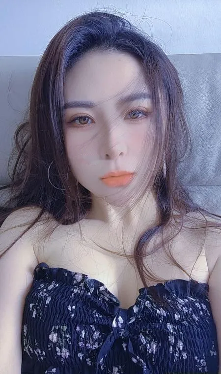 御姐范美女