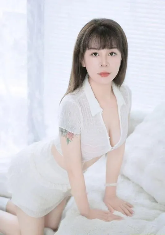 罗湖冰冰