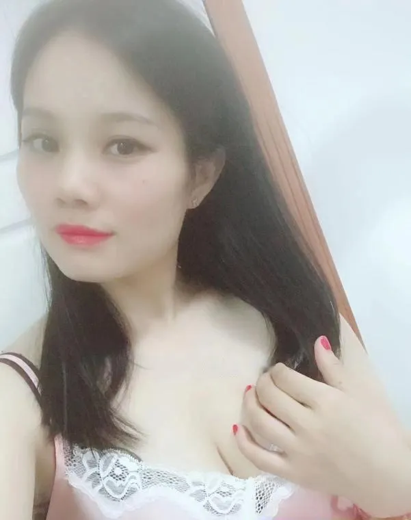 小巧骚妇服务好