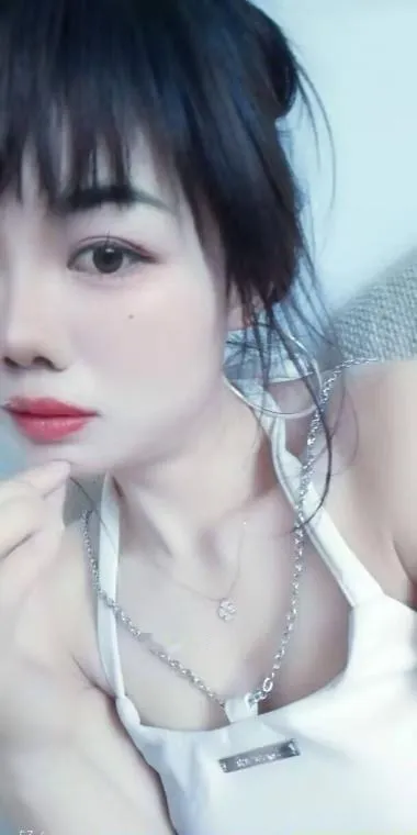 御姐小骚妇