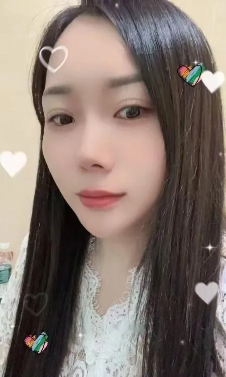 秦淮大胸美女