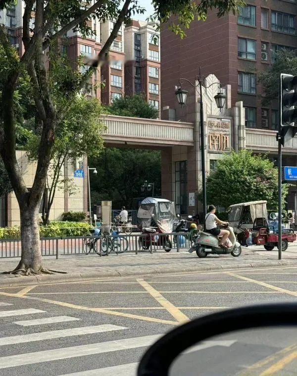 双流巨胸少妇雨兮