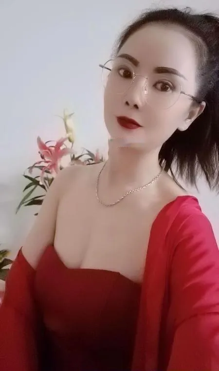 汉阳钟家村瑶姐