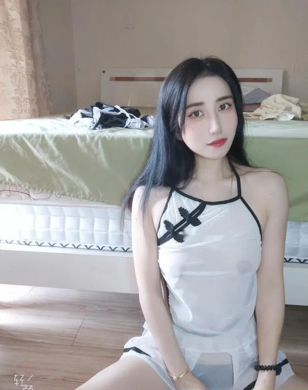 小个子御姐