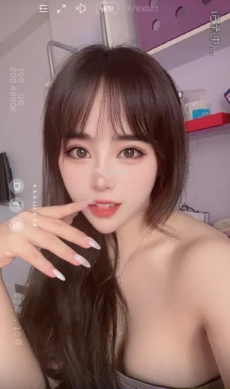 姑苏南门娇俏甜妹