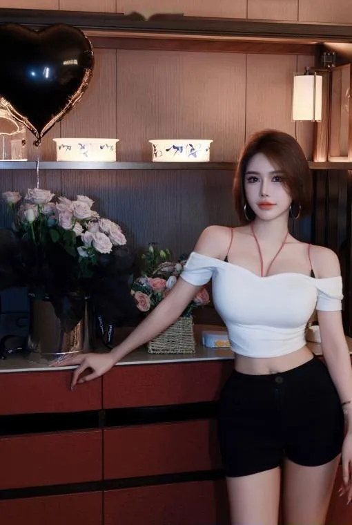 高挑性感小西