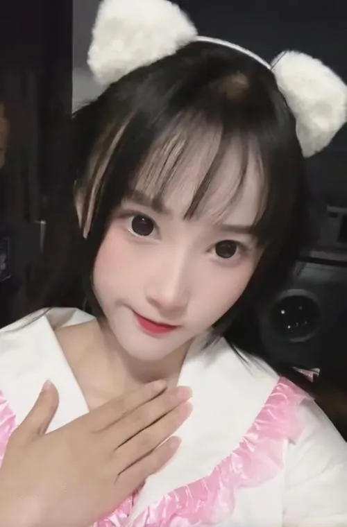 鼓楼小萝莉
