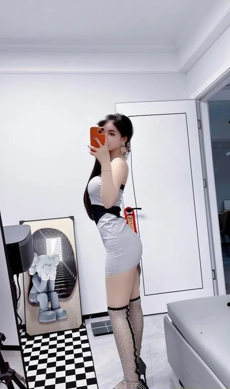 性感颜值系御姐