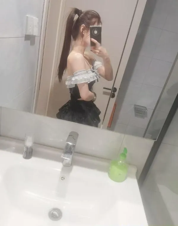 无锡丝袜小萝莉