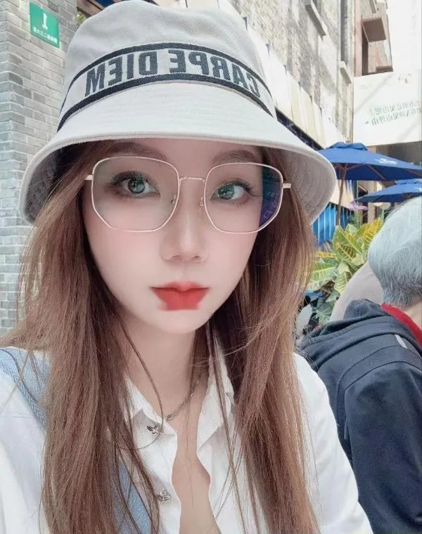 江宁路御姐丽莎