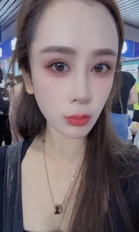 甜心治愈系彤彤