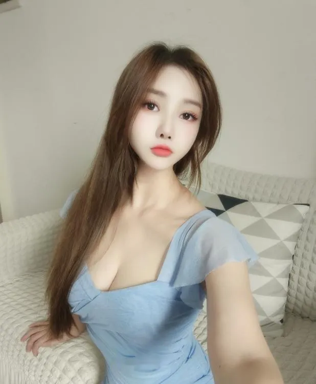 罗湖磨棒momo