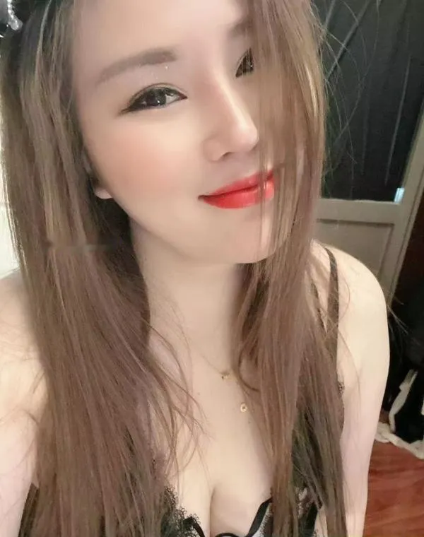 大奶骚货
