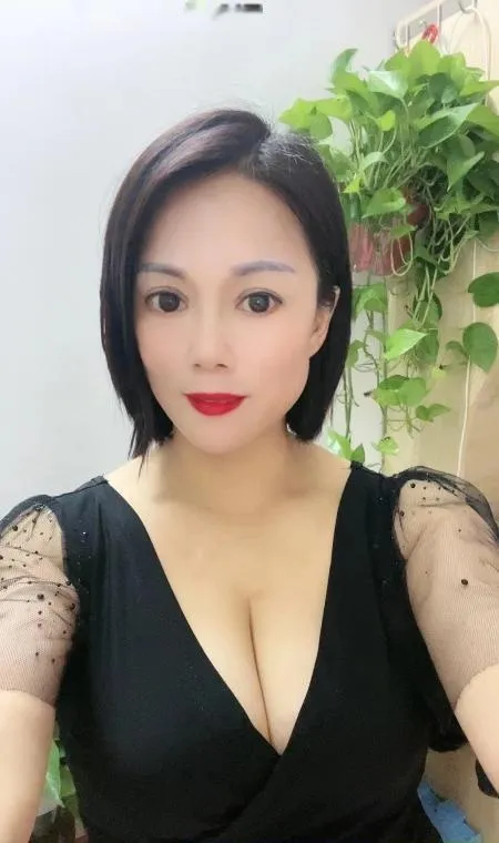 宝安固戍熟女骚妇