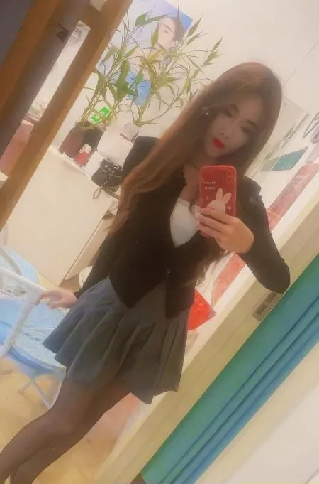 东莞南城毒龙小龙女