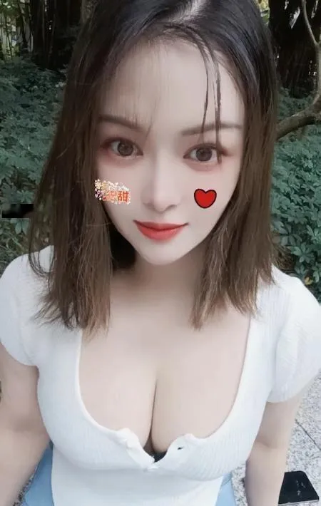 美臂金莲老师