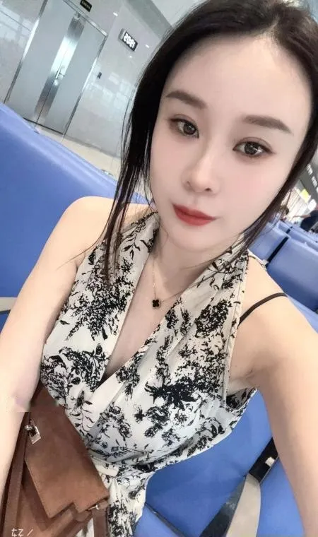 白云小颜