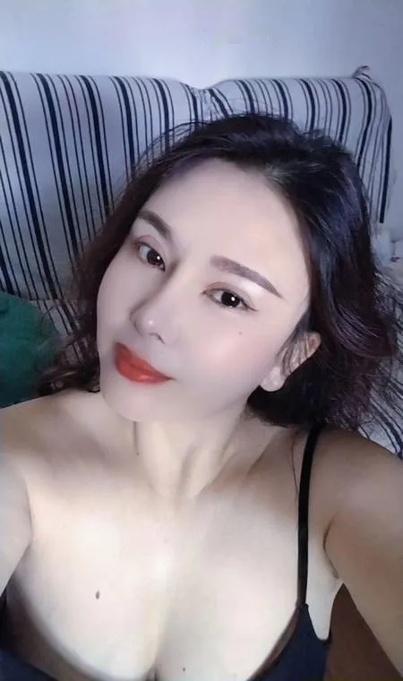 岛内大乃莉