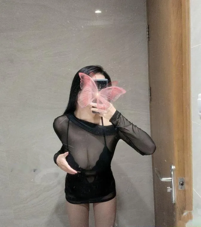 宝安纯欲女神李师师