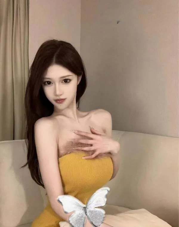 车模彤彤