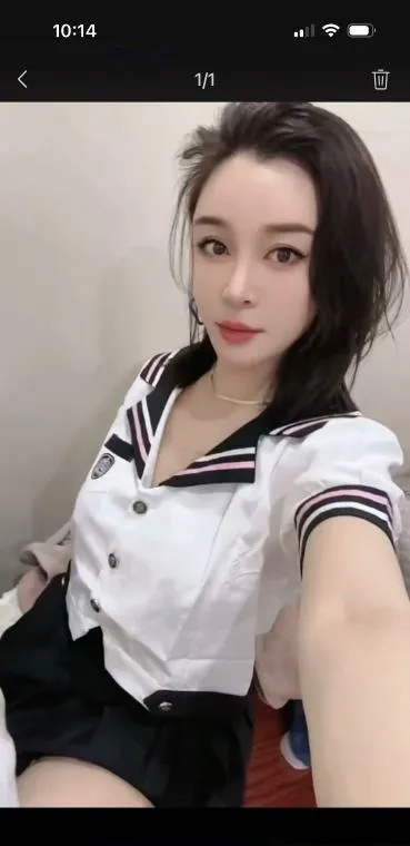 金沙小姐姐露露