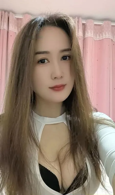 栖霞少妇